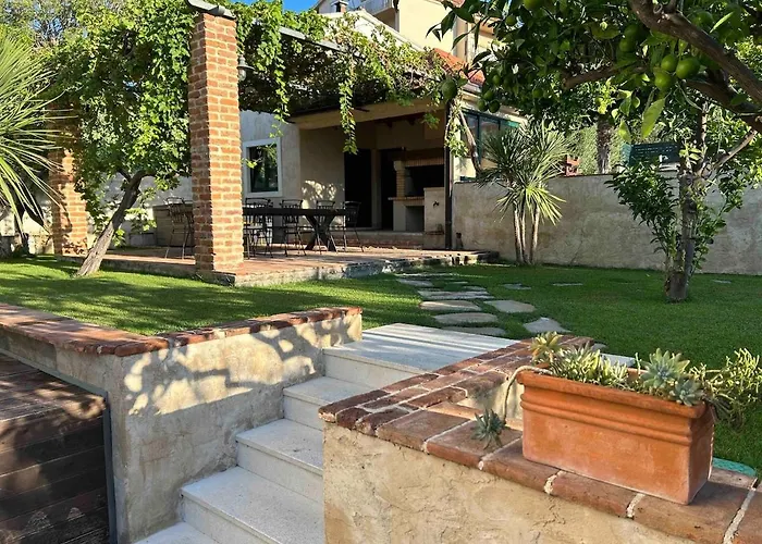 Theodoros Villa Split